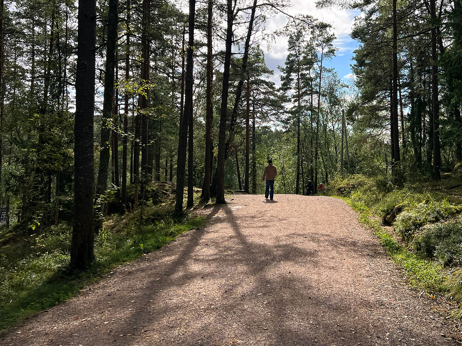 Stien rundt Nøklevann