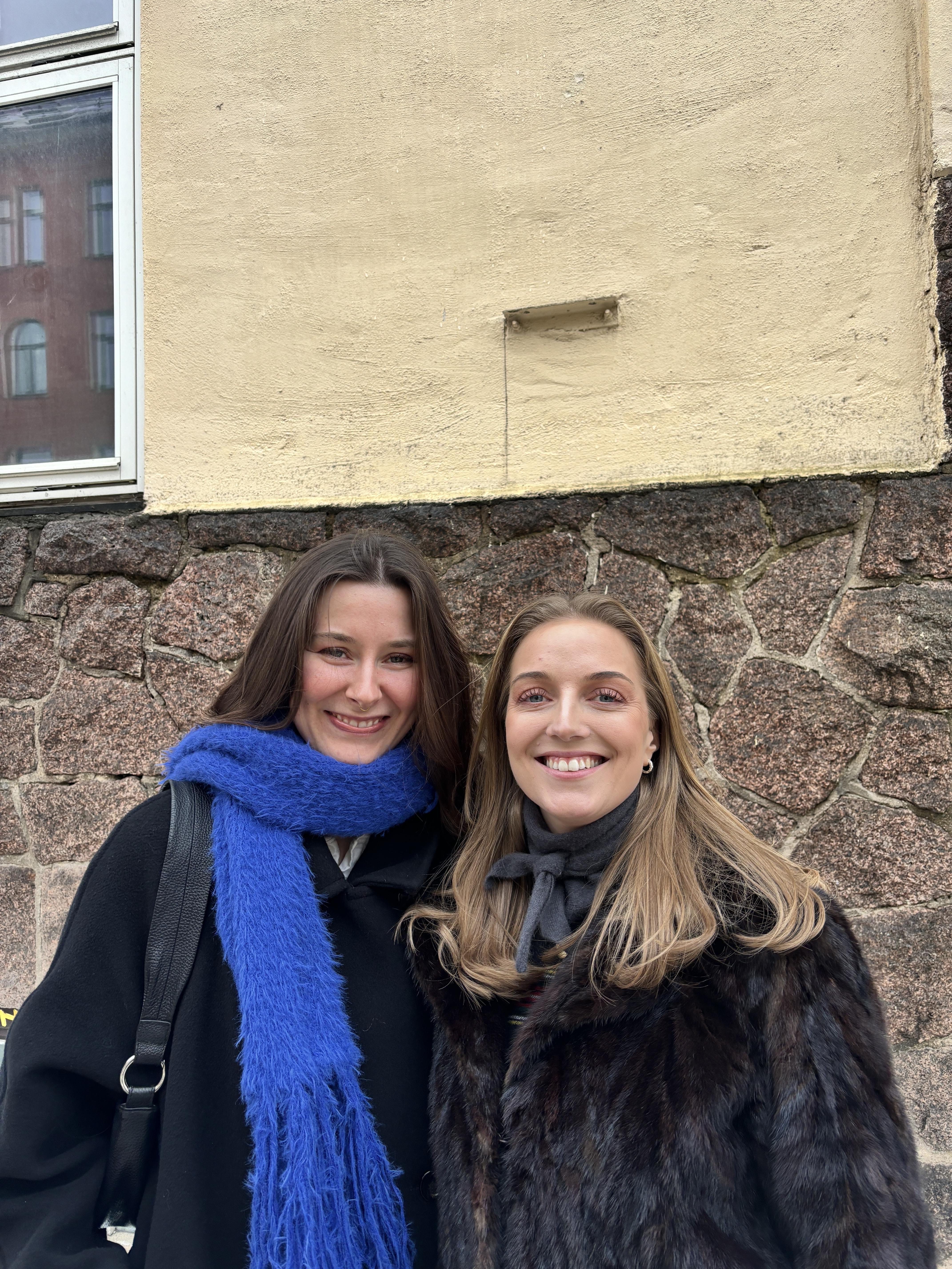 Mathilde Wedde (27) og Nora Gjestvang (26)
