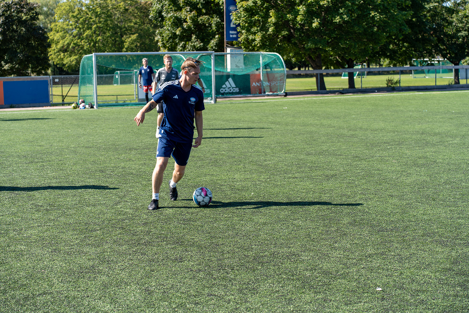 Casper spiller fotball