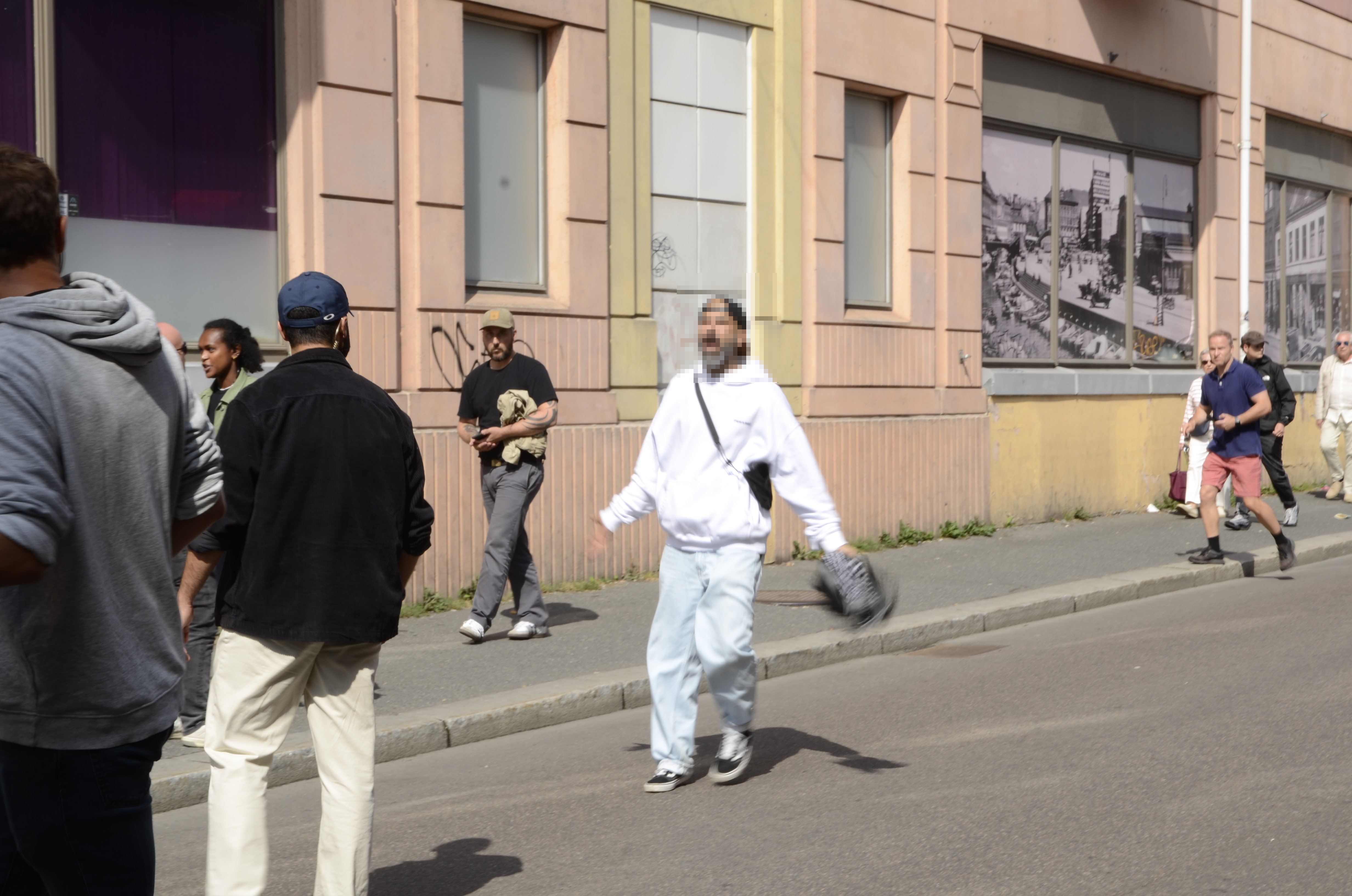 demonstrant roper