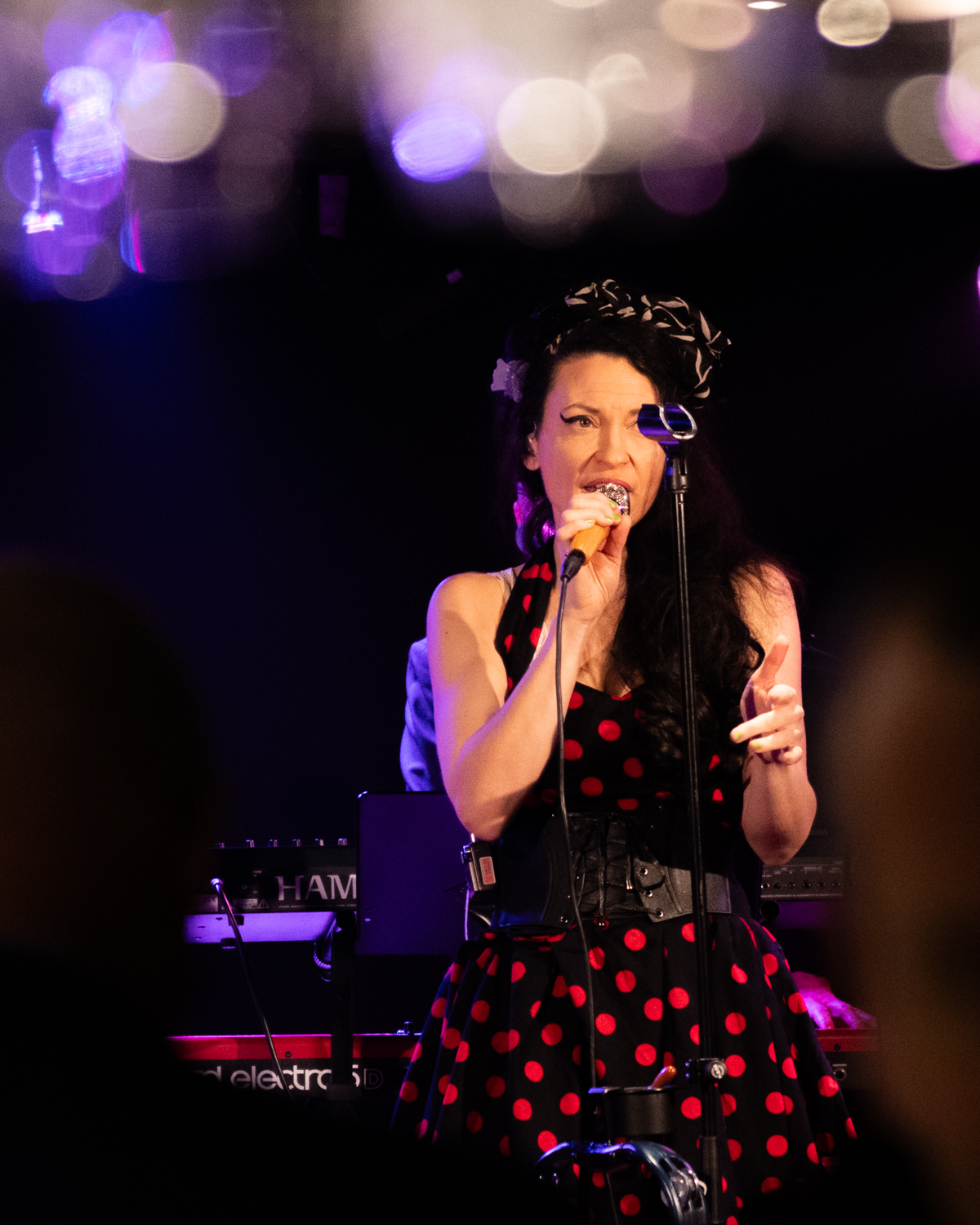 Vokalist Hilde Bjerkeshaug.