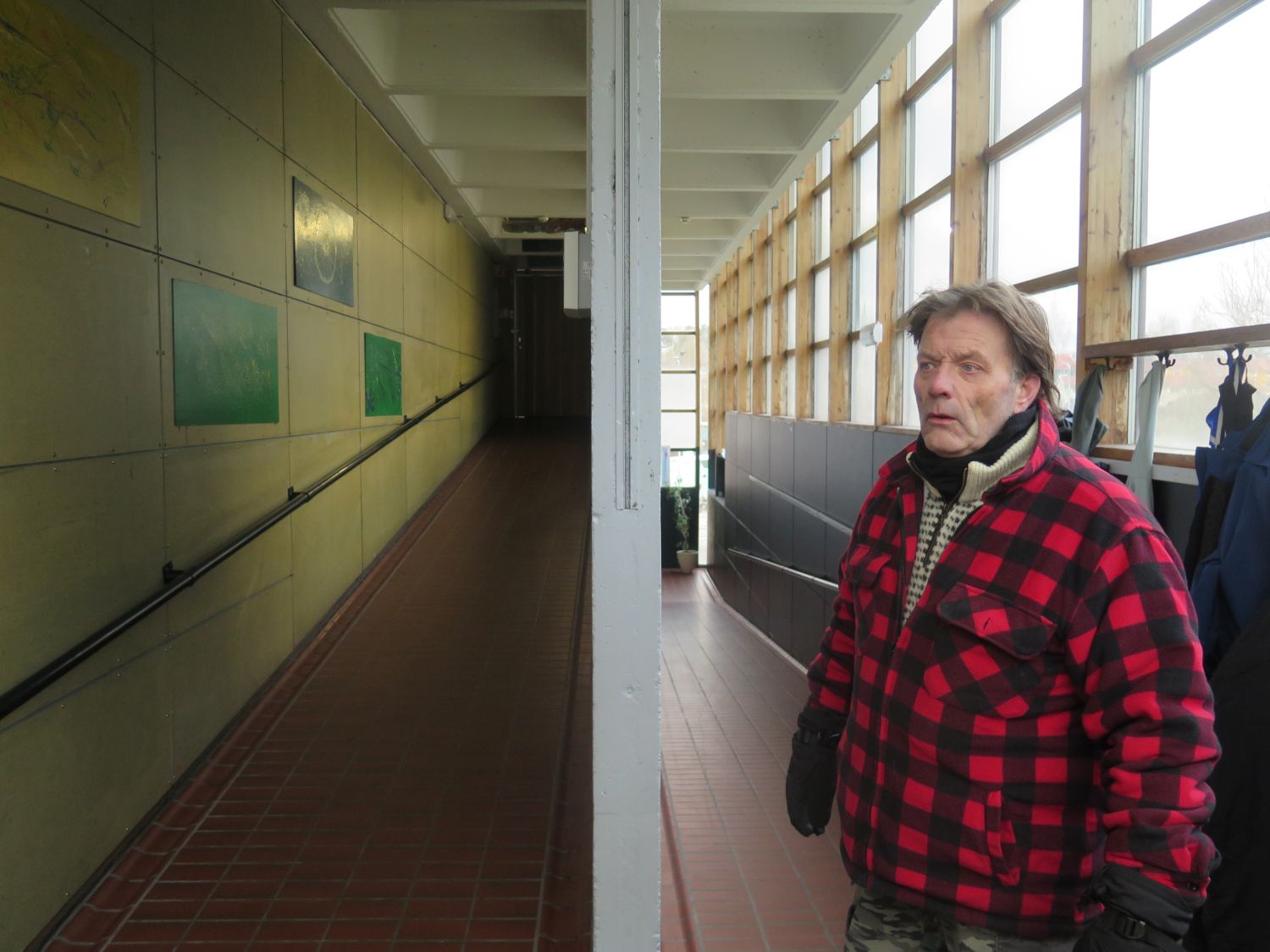 Bjørn Zarbell inne på Bøler fritidsklubb.