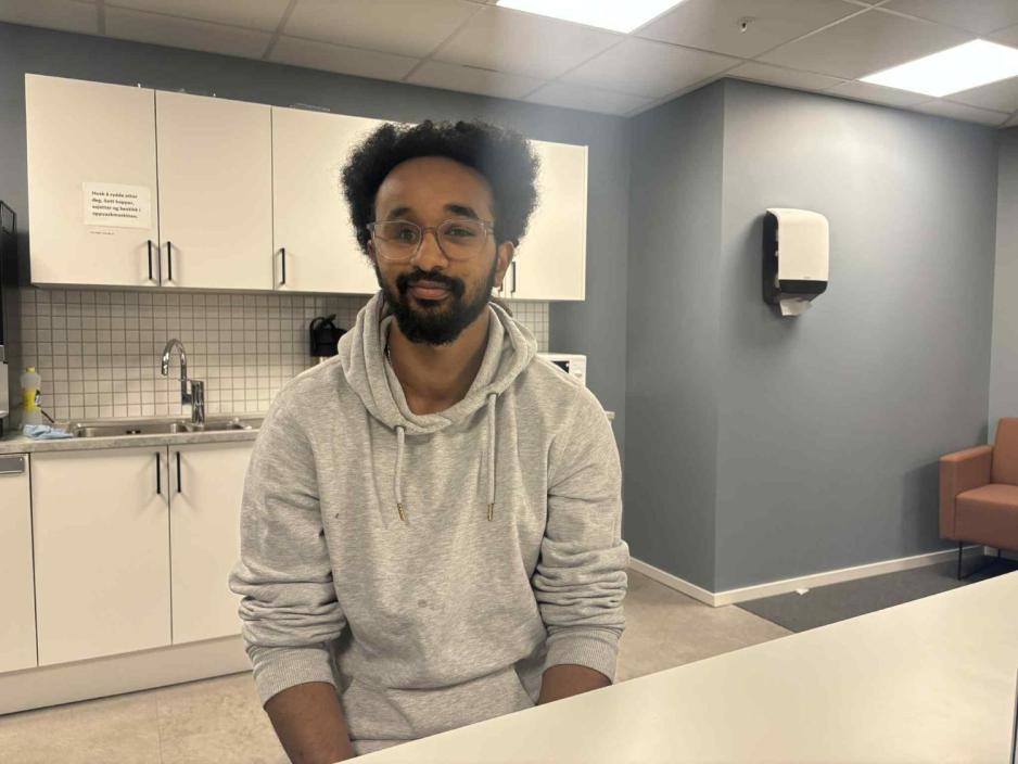 Simon Nuguse halvnært portrett