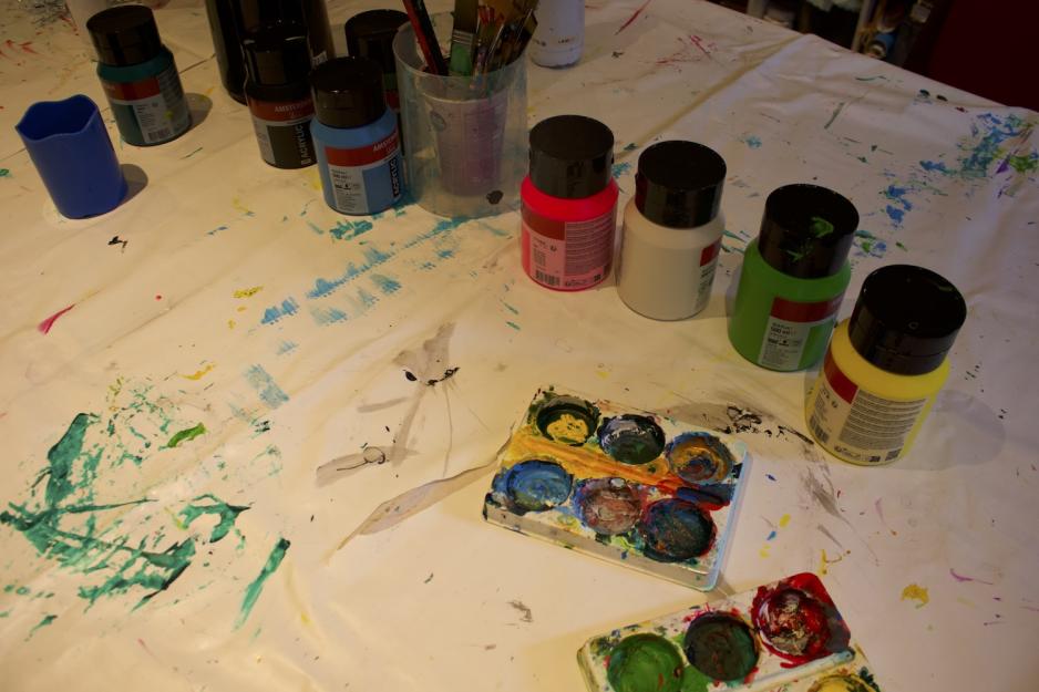 Tilbyr lavterskel aktiviteter til deltakere