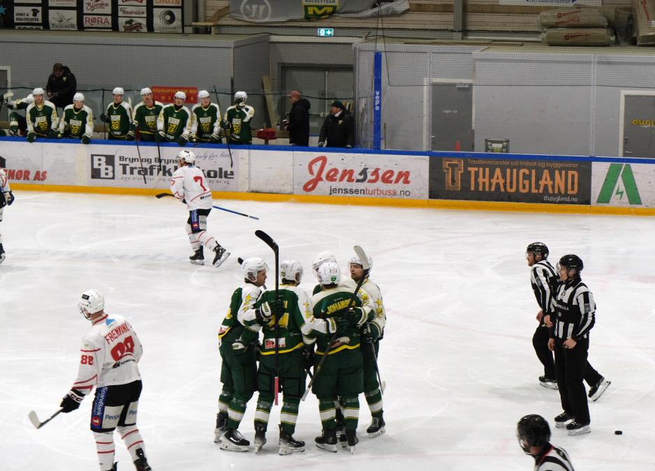 Manglerud Star feirer etter å ha scoret sitt første mål