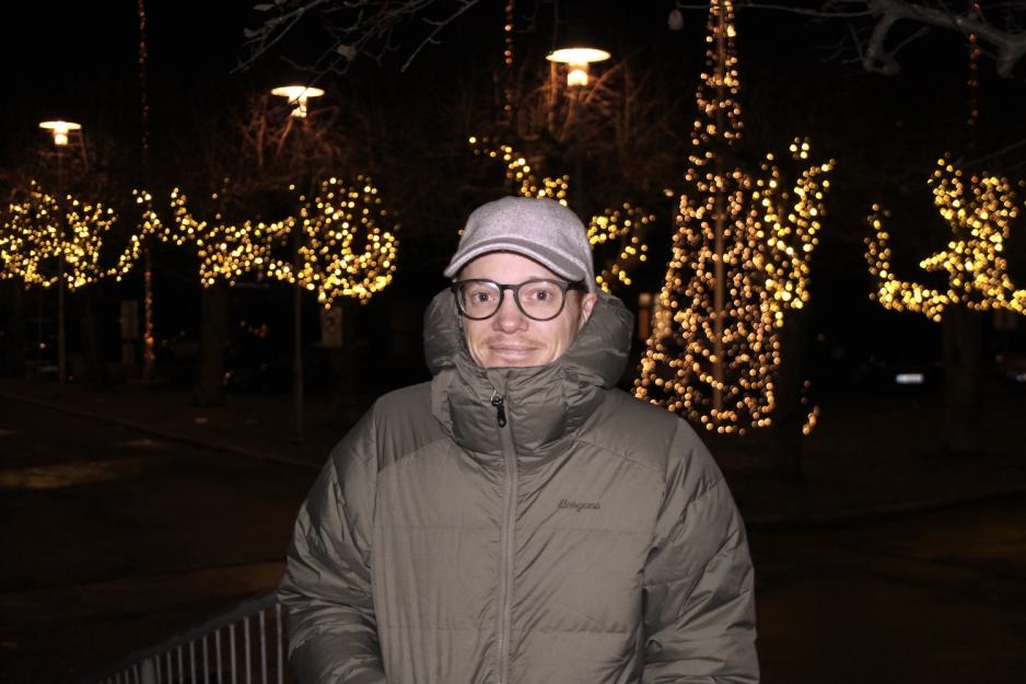 Kevin Tennefoss-Nilsen foran Grorud senter