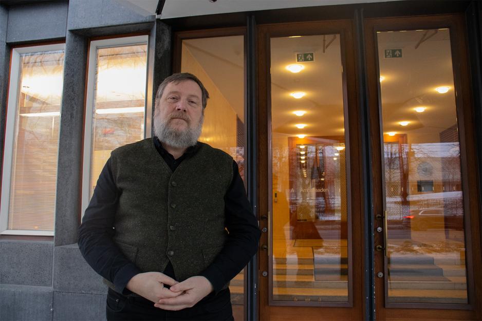 Gerald Folkevord utenfor Amnestys lokaler