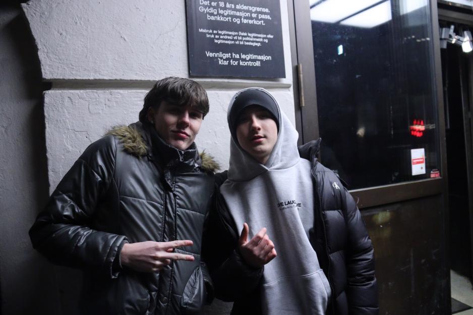 To gutter utenfor Rockefeller