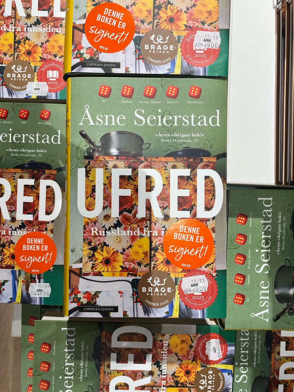 Bilde av &Aring;sne Seierstads Ufred i ARK bokhandel.