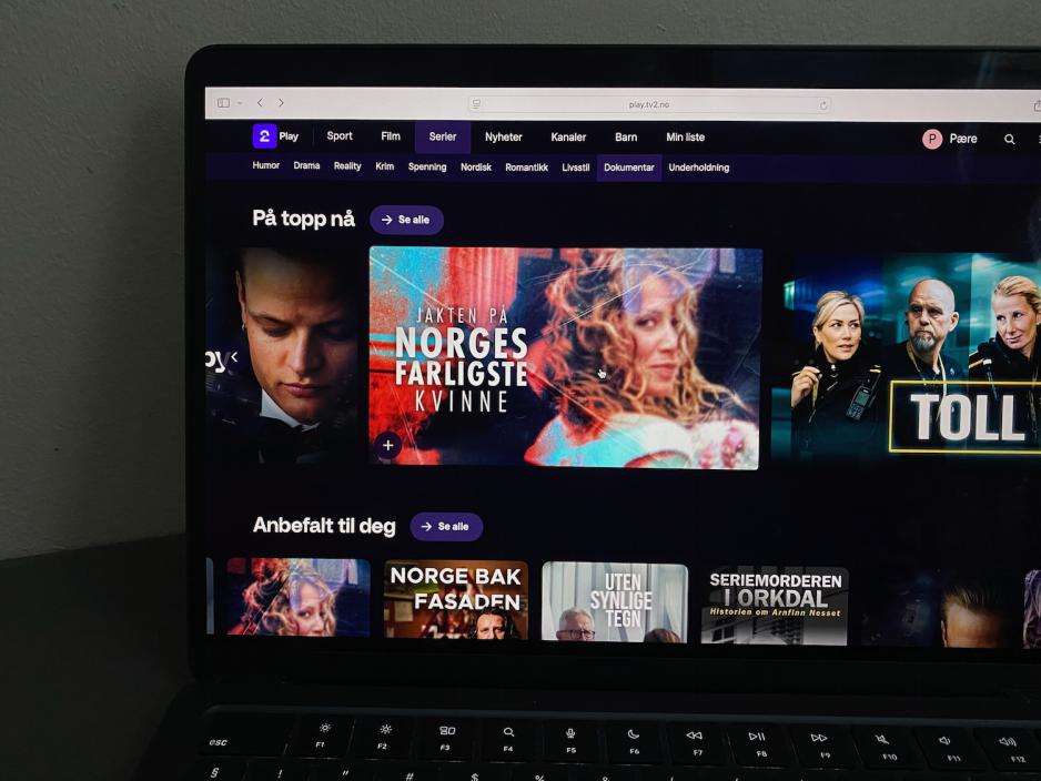 "Jakten p&aring; Norges farligste kvinne" er p&aring; topp n&aring; p&aring; TV 2 Play.