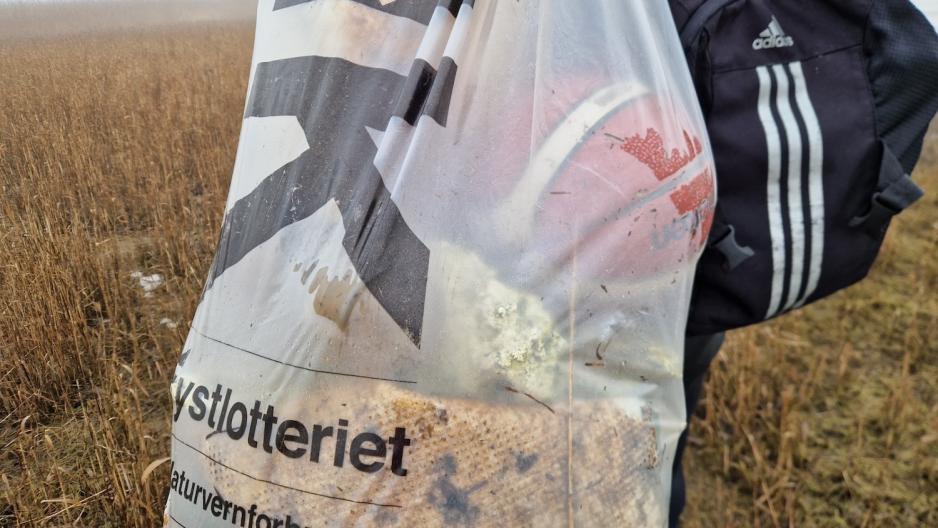 S&oslash;ppelpose med s&oslash;ppel 