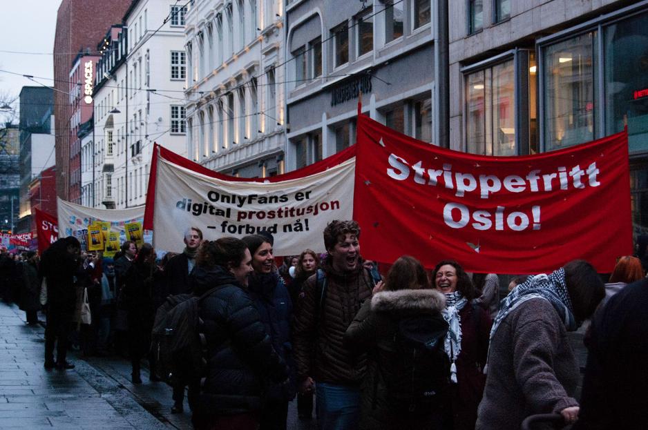 God stemning i 8. mars toget. 