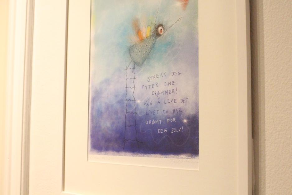 Kunstverk med motiverende ord om dr&oslash;mmer