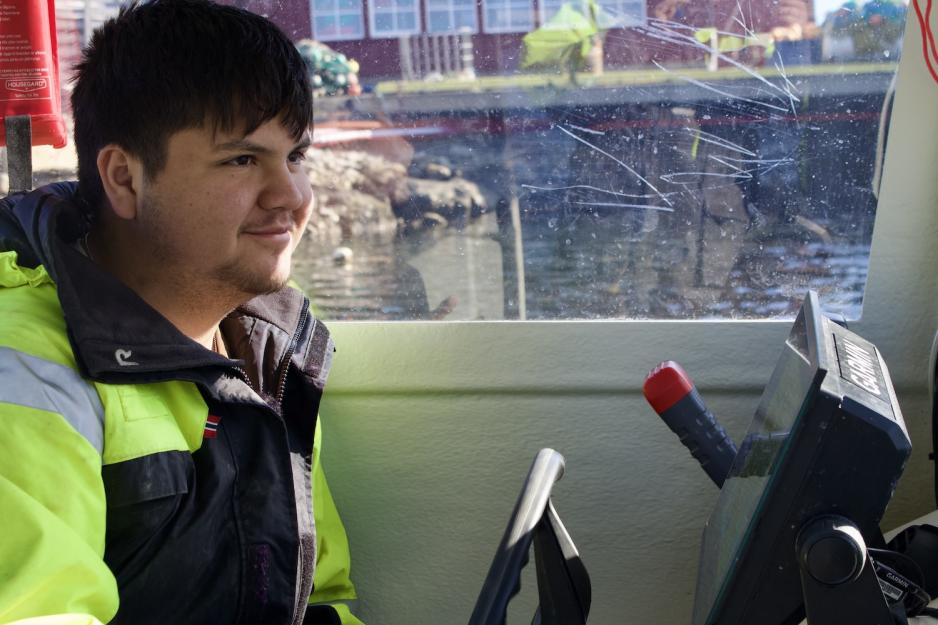 Emiliano kj&oslash;rer b&aring;t