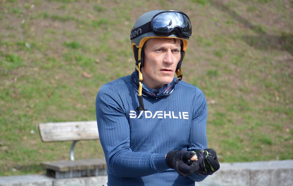 Sondre Bj&oslash;rkelund under intervju med Journalen