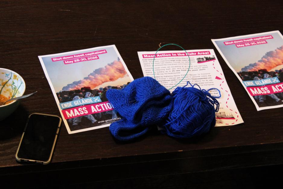 strikket&oslash;y og infoark