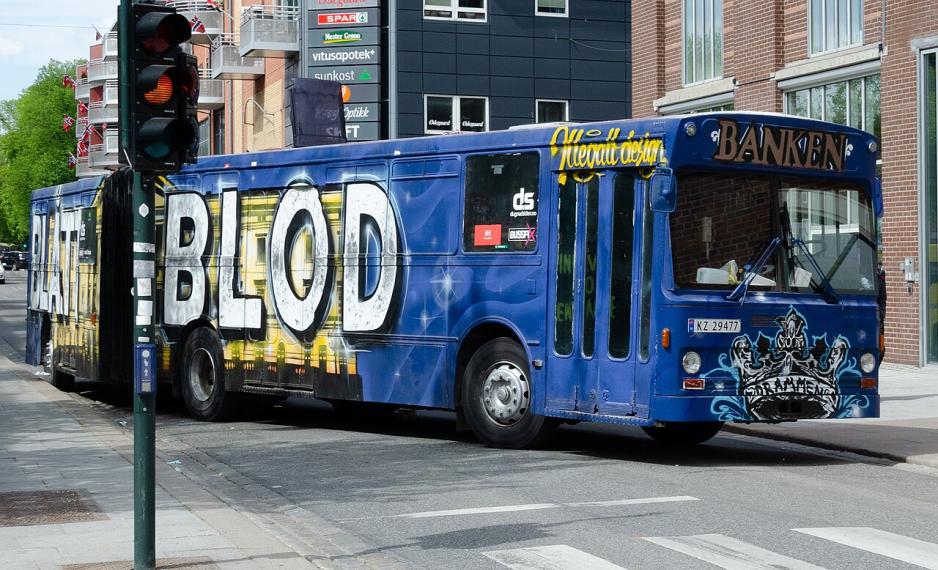 En russebuss