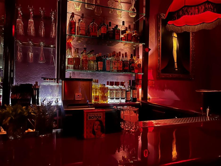 Bardisken på Lola Bar