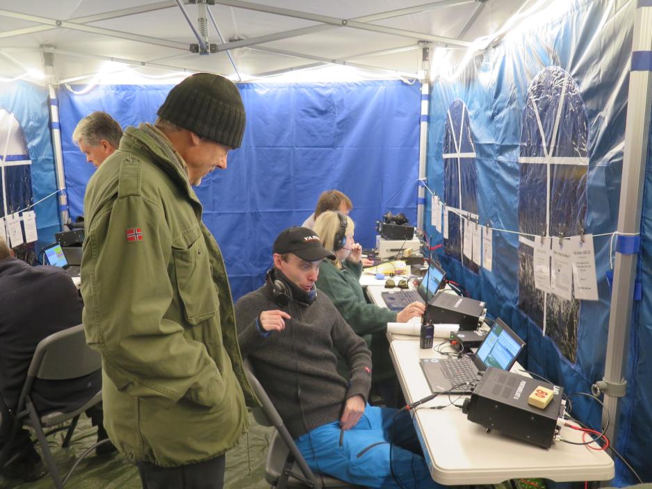 Rolf i radioteltet.