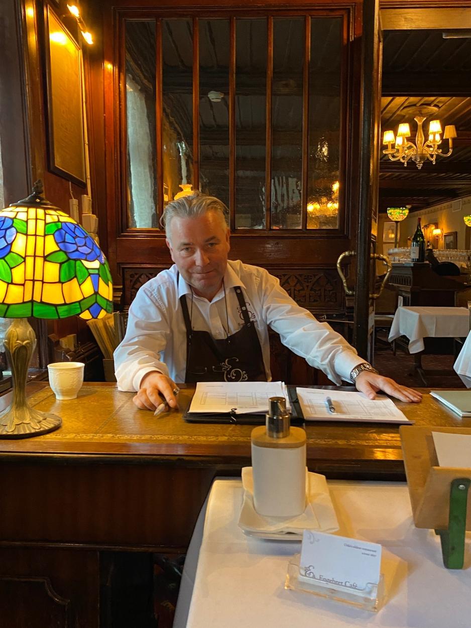 Daglig leder på Engebret Café, Kay Johnsen.