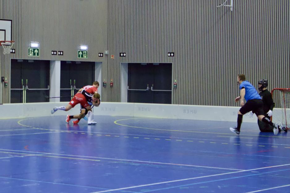 Innebandy spilles