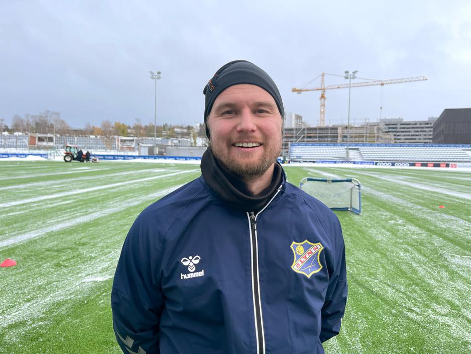 Steffen Brattbakk Kristiansen på fotballbanen.