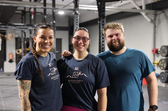 Charlotta, Eline og Lars på crossfit 