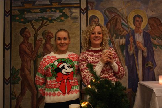 Arrangører Hanne Nikoline Olsen og Anikken Emilie Hjelde. 