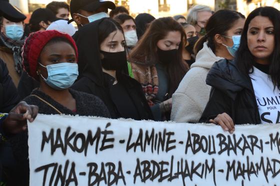 Kvinnelige demonstranter i Frankrike