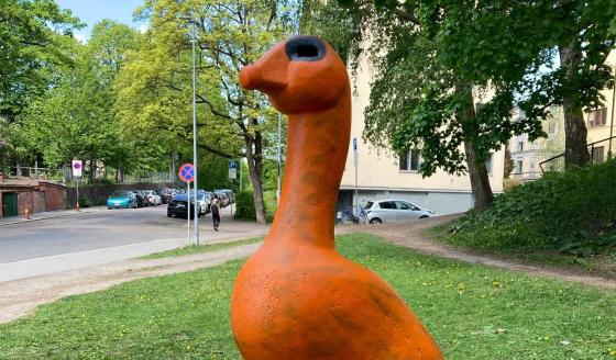 Gåsa ved damstredet - oransjemalt