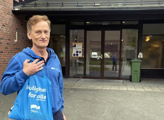 Per Gunnar Nesmoen (64) på Stovner Vidergående skole