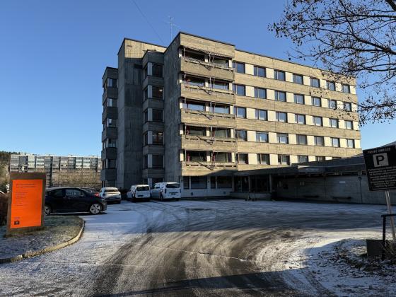 Bilde av det gamle Ammerudhjemmet som står tomt