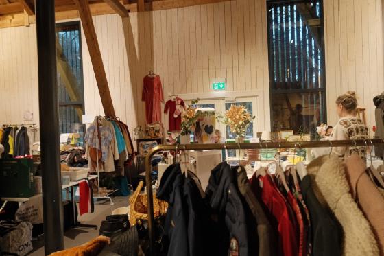 Et bruktmarked på Bånkall Gård