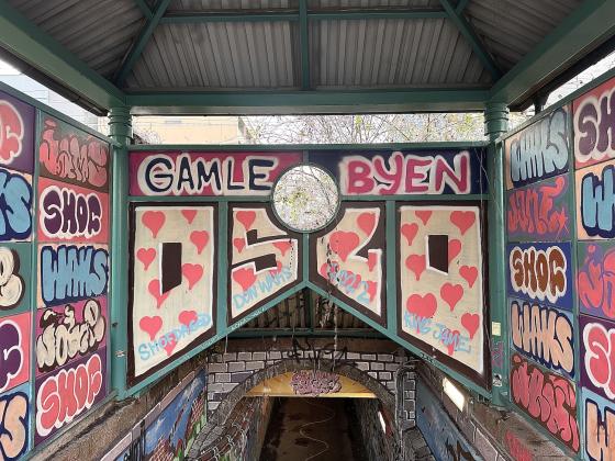 Grafitti av undergangen i gamlebyen