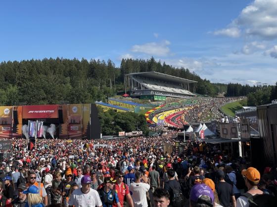 Folkemengde p&aring; Belgian Grand Prix