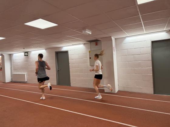 L&oslash;ping inne p&aring; Bislett