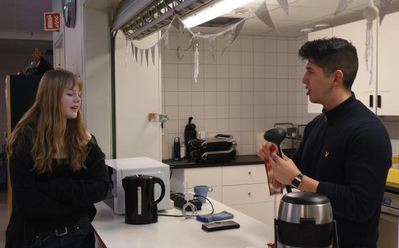 Prat elev og utekontakt