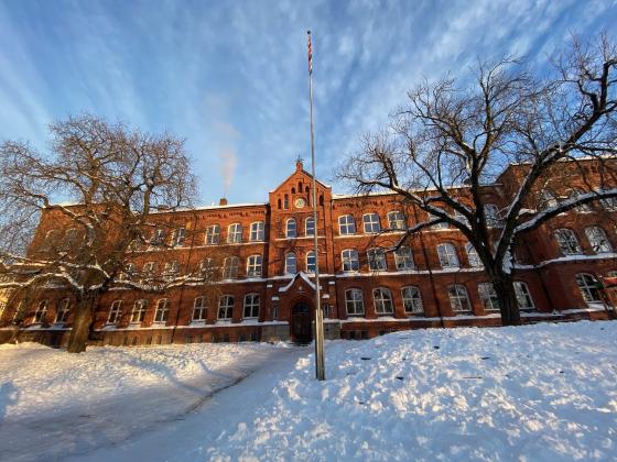 Vålerenga skole