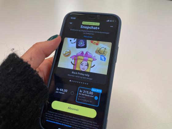 telefon med snapchat pluss tilbud på skjermen