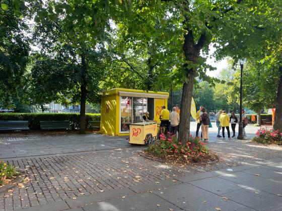 KrF-bod på Karl Johan