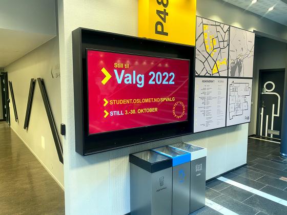 Reklameplakat med oppfordring til å stille til studentparlamentsvalg