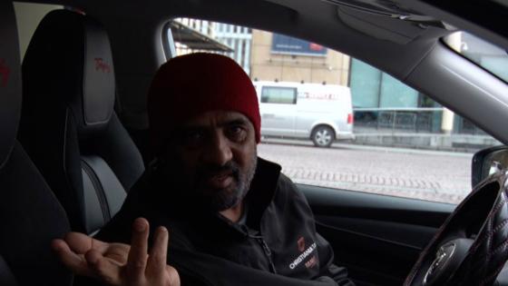 Taxisjåføren Abdul Hamid på Oslo S Drosjeholdeplass