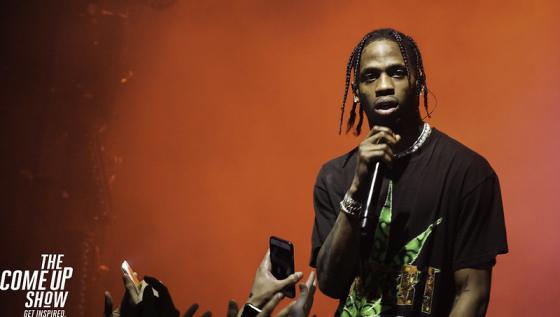 Travis Scott på scenen 