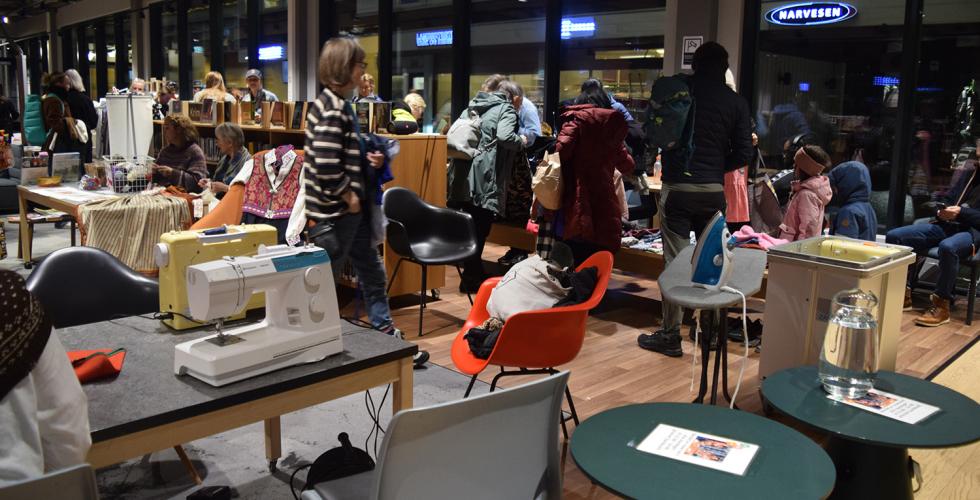 Klesbyttemarkedet på Deichmann Lambertseter under Ombruksuka