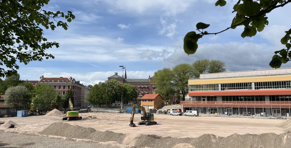 Dælenenga kunstgress under renovasjon 