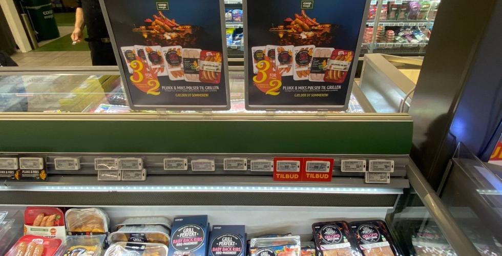 Reklame for grillmat i matbutikk