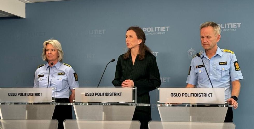 justisminsteren legger frem lovforslag om generell bevæpning av politiet