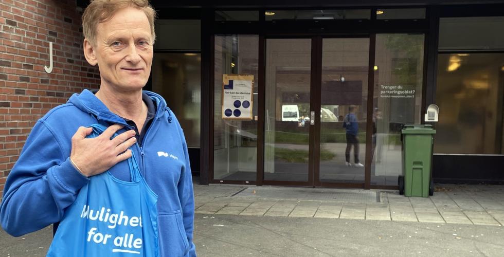 Per Gunnar Nesmoen (64) på Stovner Vidergående skole