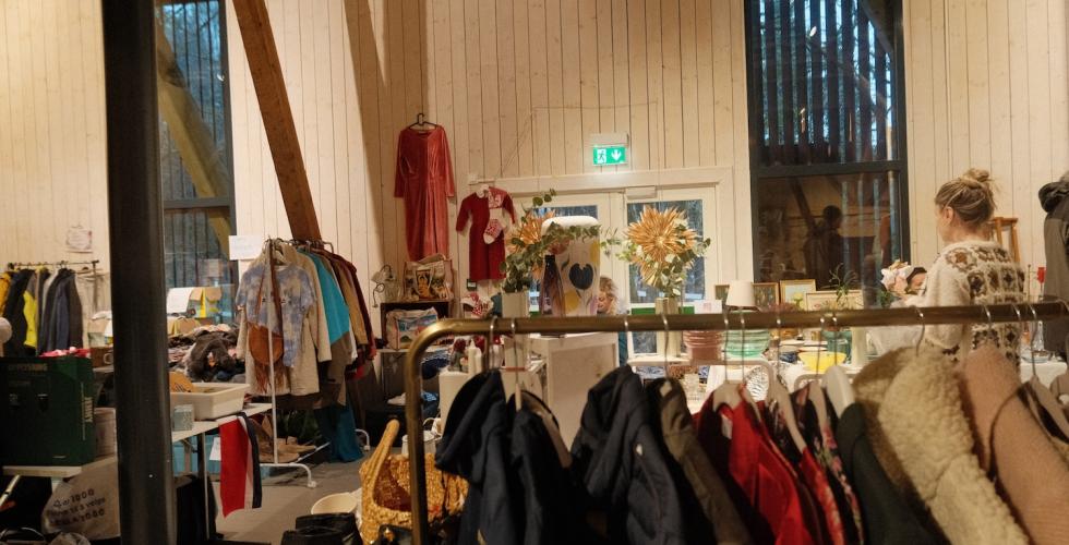 Et bruktmarked på Bånkall Gård
