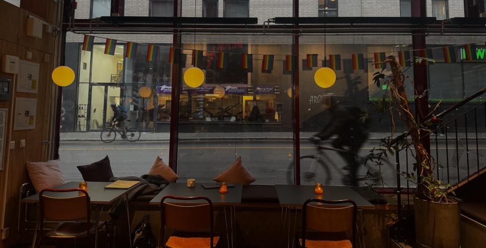 Sittehjørne i Vega´s  snackbar 